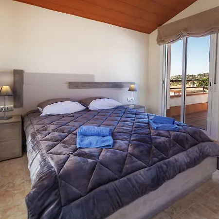 Costabella By Interhome